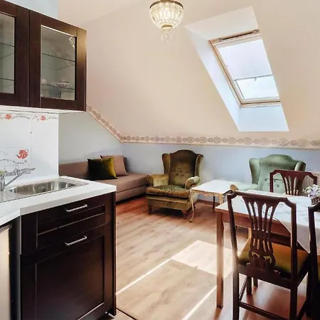 Apartamento 1 Bedroom Amazing In Chlapowo Władysławowo