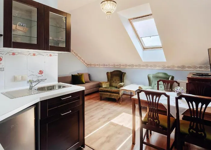 Lägenhet 1 Bedroom Cozy In Chlapowo Władysławowo