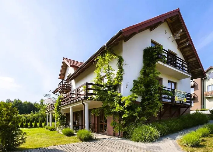 1 Bedroom Cozy In Chlapowo Lägenhet